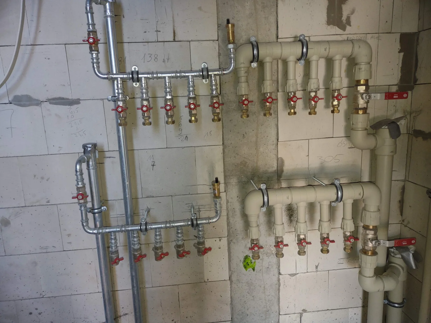 Rozdzielacze i hydraulika instalacji